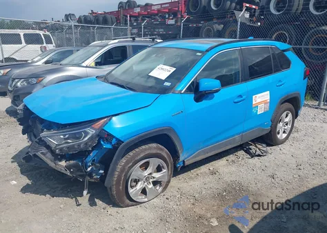 2021 Toyota Rav4 Hybrid Xle z USA, uszkodzony, nr VIN 4T3RWRFVXMU035059